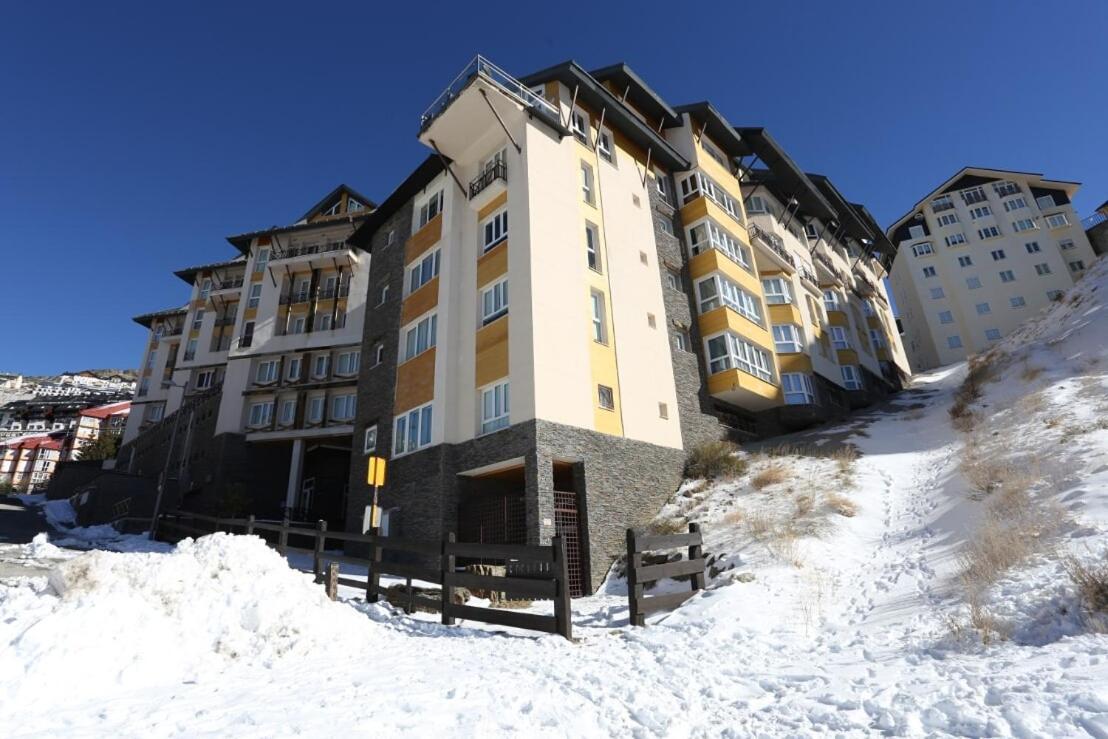 Miramar Ski A Pie De Pista - Atico 3 Habitaciones Y 2 Banos Sierra Nevada Luaran gambar